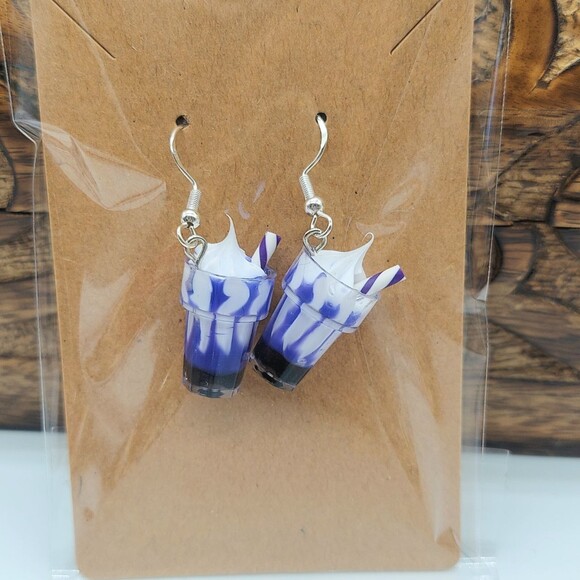 3D Milkshake Earrings - Picture 1 of 2
